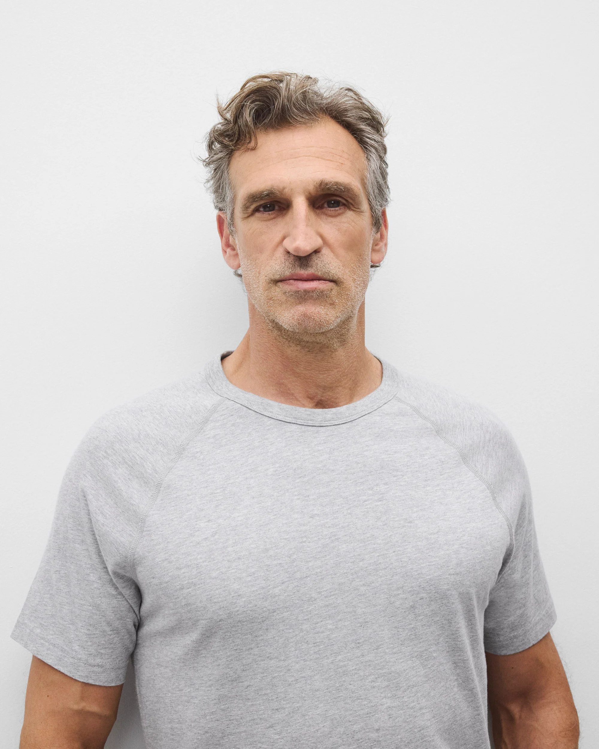Lightweight Jersey Standard Raglan T-Shirt - Image 6