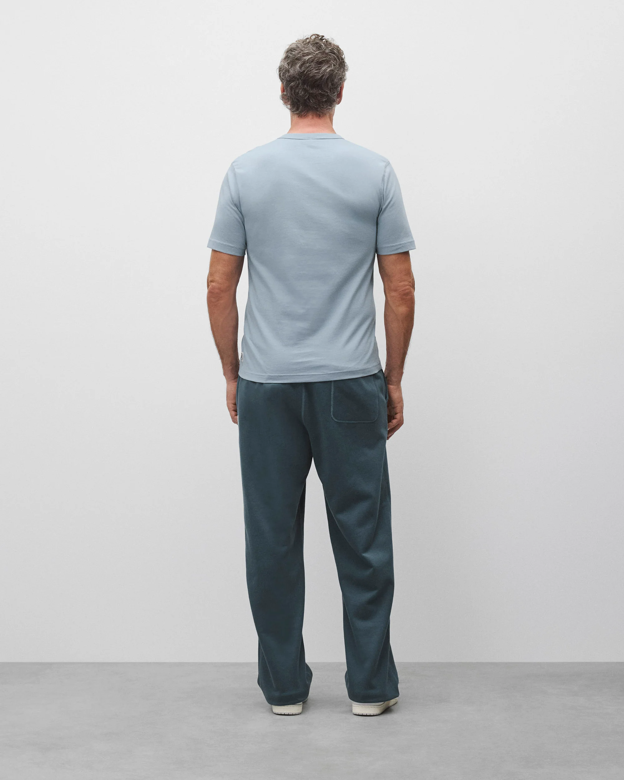 Lightweight Jersey Standard T-Shirt - Image 5