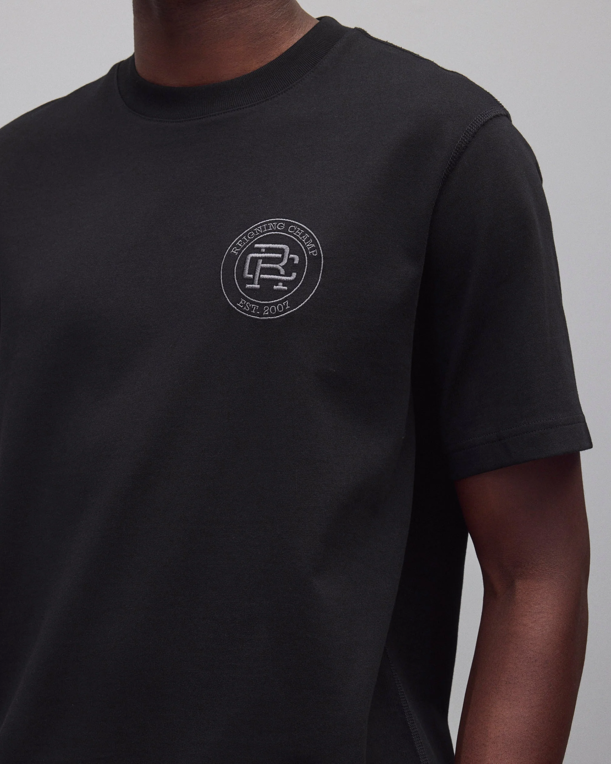 Midweight Jersey Crest OG T-Shirt - Image 3