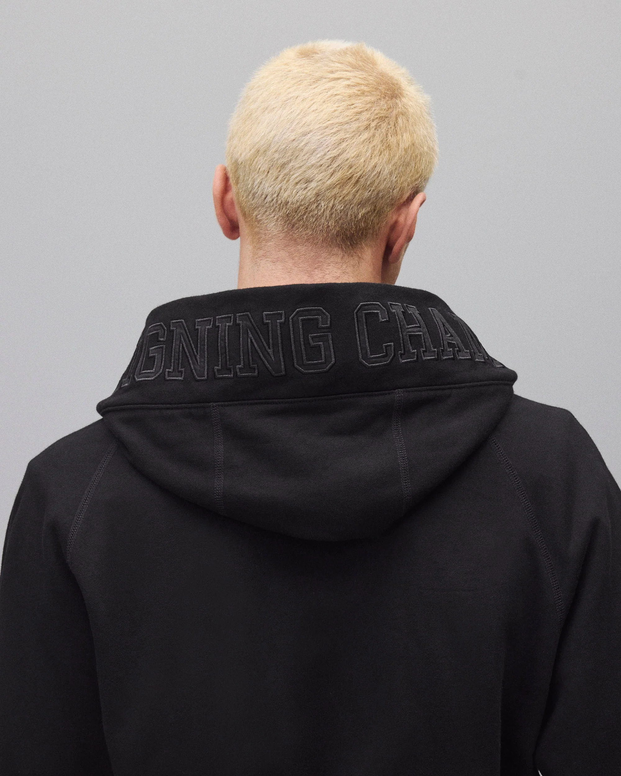 Midweight Terry Logo Relaxed Hooded Robe - Image 6